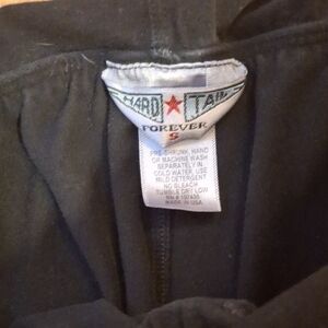 Hard Tail Forever Black Garment